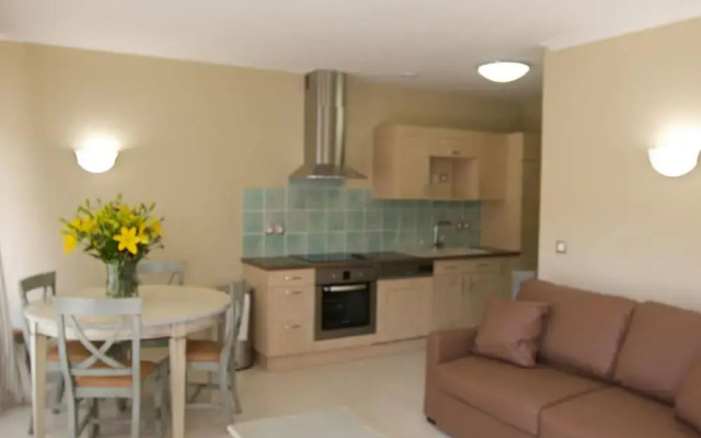Comfortable studio with dishwasher in the middle of Provence