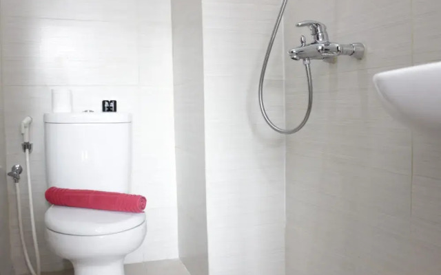 Simply Homey Studio at Gateway Pasteur Apartment near Exit Toll