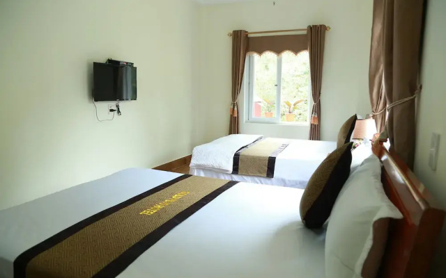 Gold Plus Hotel