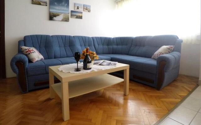 Apartment Pizzybondo