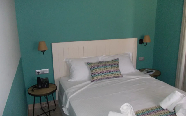 Armeno Resort and Armeno Annex