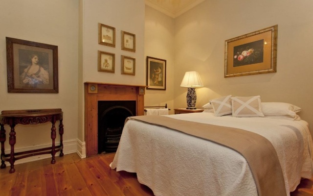 Rose Cottage - Historic Luxury – Guest Rooms – Albury