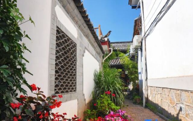 lu he zi jin soul vacation courtyard (Lijiang Qiyi Street)