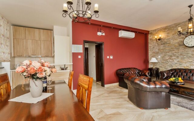 Luxury Apartments Perko