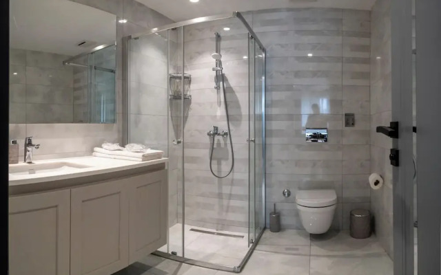 Rusel Park Residence