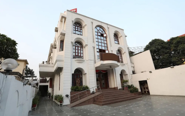 OYO Flagship 11406 Indira Nagar