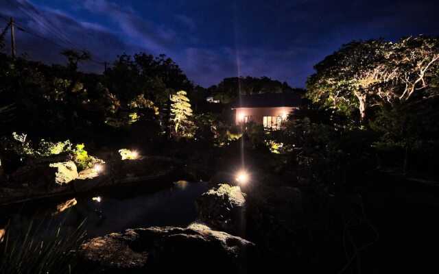 Churaya -Yaedake with Japanese Garden-