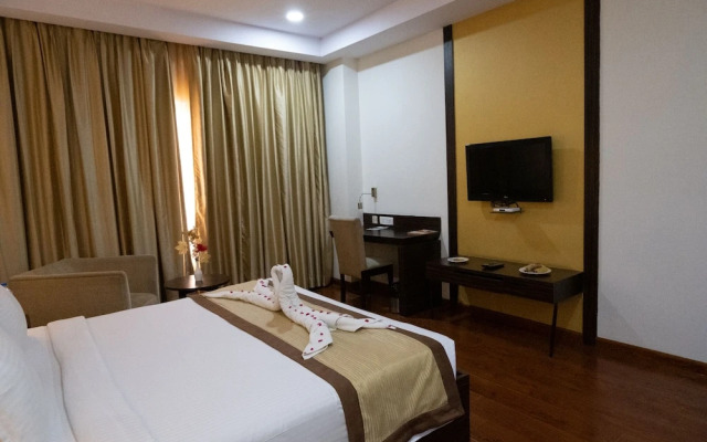 Hotel Hyphen Premier Meerut
