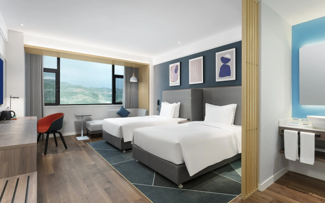 Holiday Inn Express Xining Railway Station By Ihg – Guest Rooms – Xining
