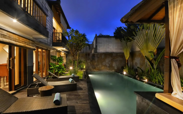 The Khayangan Dreams Villa, Seminyak