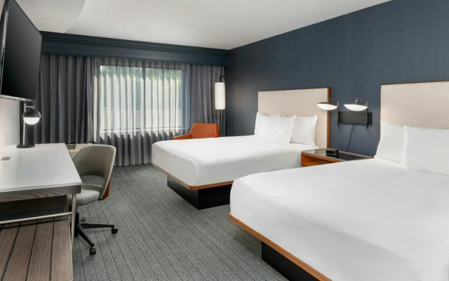 Courtyard By Marriott Danbury