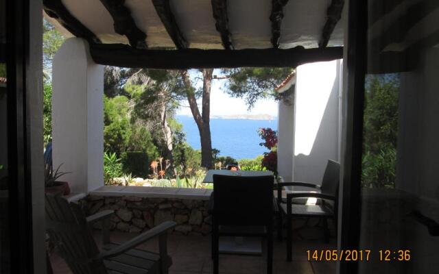 Hostel Cala Moli