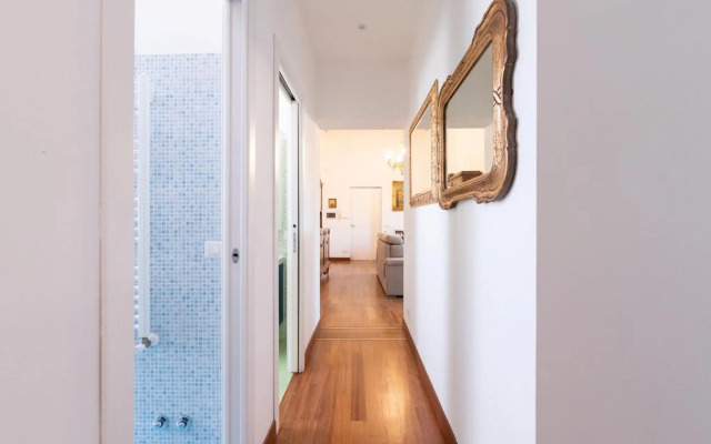 The Best Rent - Beautiful two-bedroom apartment near Colosseo