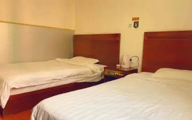 Zhumadian golden golden express hotel