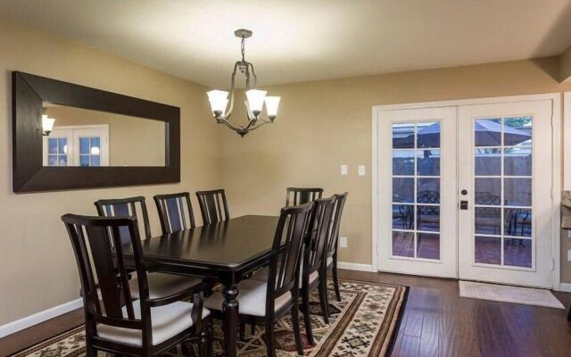 Top Notch By Signature Vacation Rentals