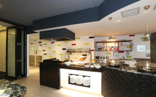 The Devon Hotel A Heritage Hotel