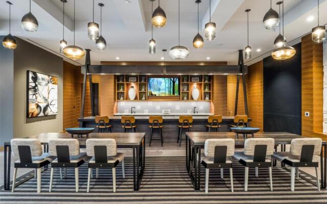 Global Luxury Suites at Reston Town Center