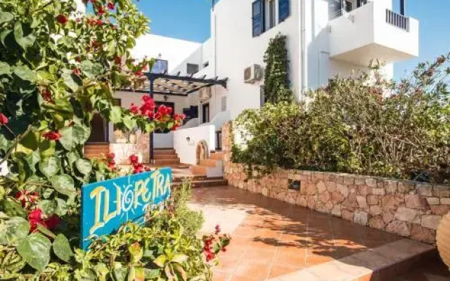 Iliopetra Rooms