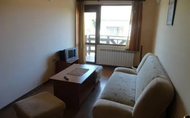 Saint Nikola Family Hotel