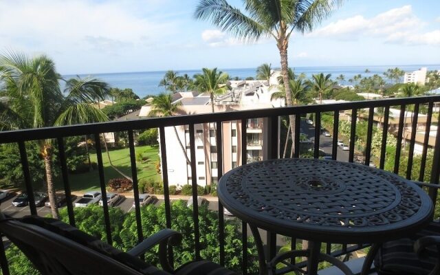 Kihei Akahi D604 1 Bedroom Condo by RedAwning