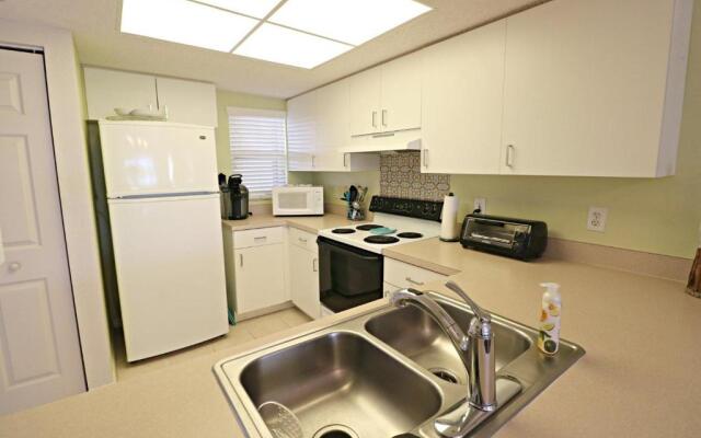 Ocean Village Club L33