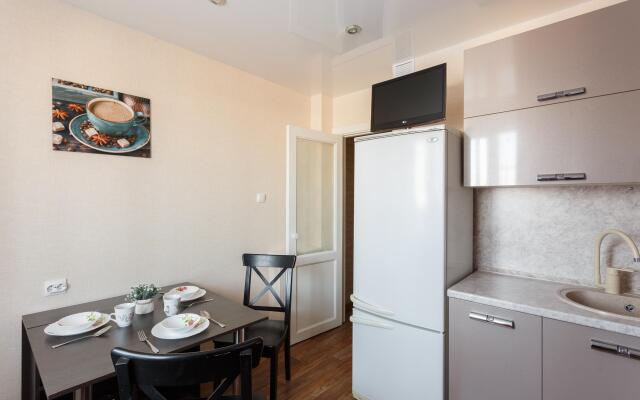 Live comfortably on Oktyabrsky Avenue 82