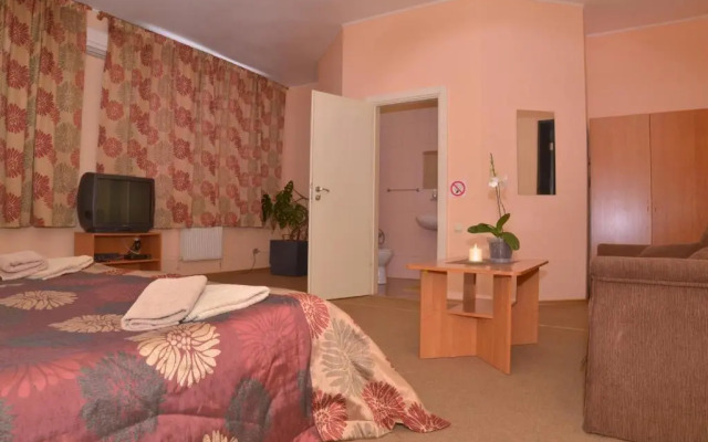 Отель "Экспресс"