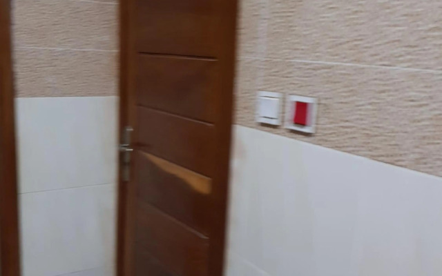 DELIGHTFUL ! 3 BEDROOM TERRACE DUPLEX EN-SUITE LEKKI AIRCON WiFi