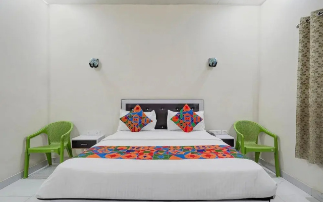 Fabhotel Kalawati Palace