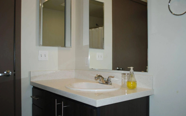 Seattle Center Luxury Suites by NSpire