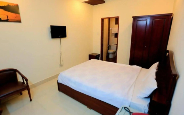 Tuan Viet Hotel