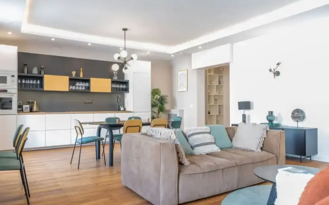 Lavie Maison the Spacious