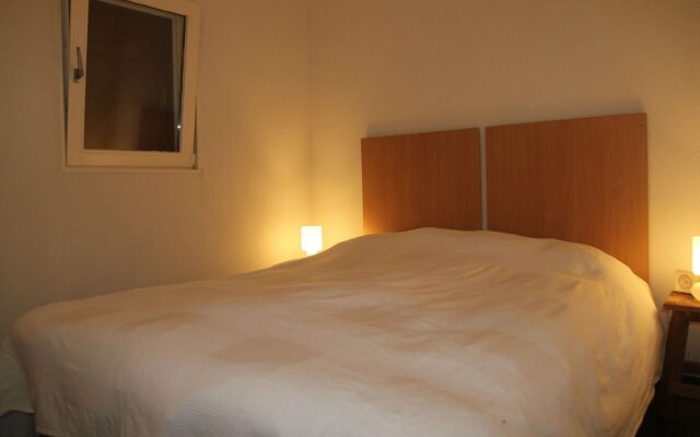 Home in Egmond aan den Hoef with Private Terrace and Garden