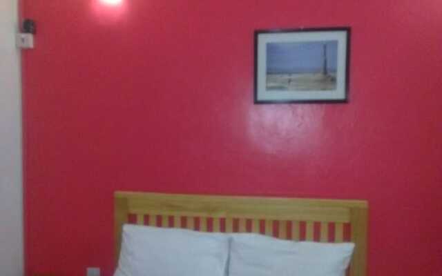 Rokas Hotel