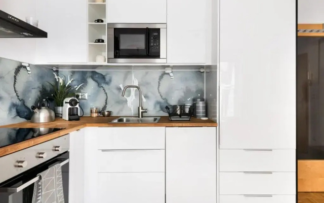 Your Cozy Home * 12 min to City Center