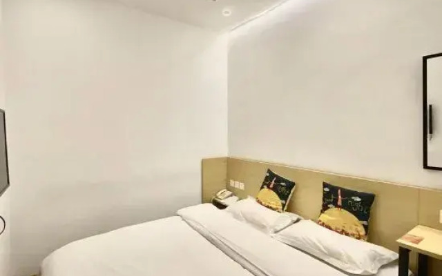 Lemon Tree Hotel