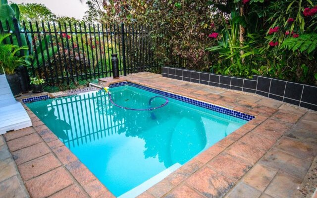 Nandina Cottages