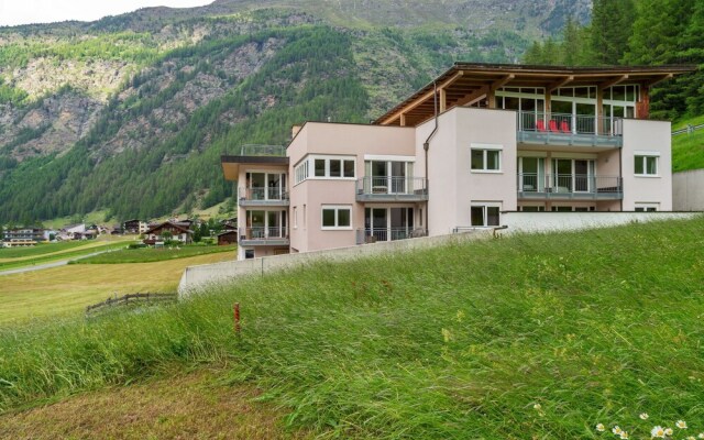 Hilltop Apartment In Zwieselstein With Terrace