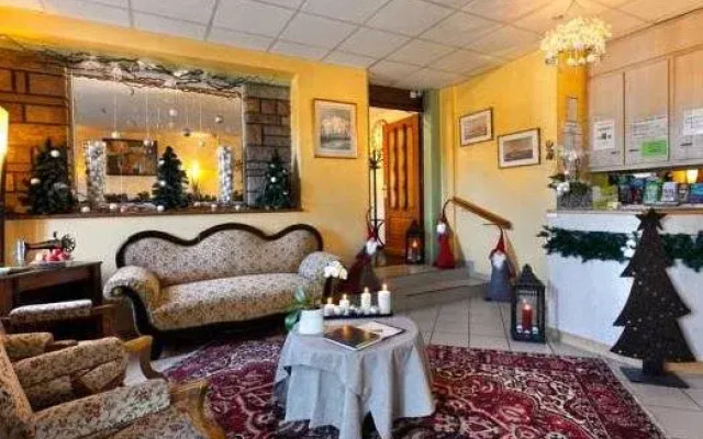 Hotel Deybach
