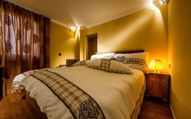 Home Hotel Arosa