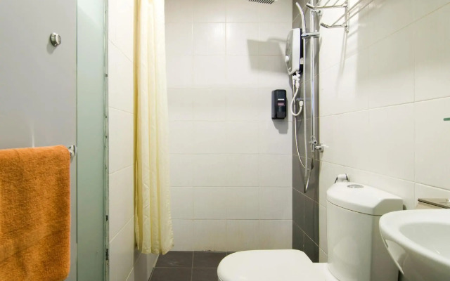 8 Days Boutique Hotel @ Mount Austin JB