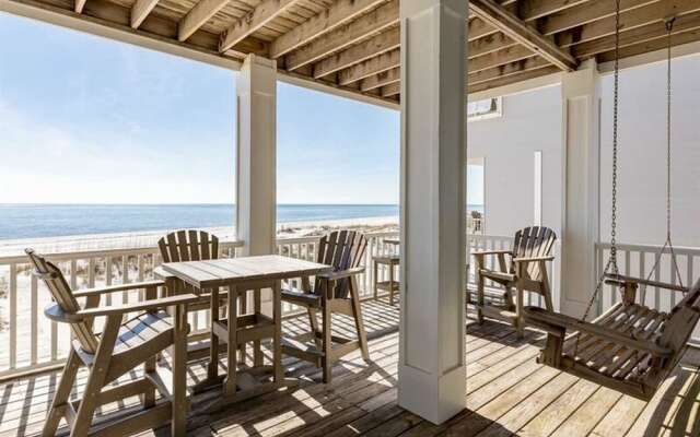 Drottningholm by Meyer Vacation Rentals