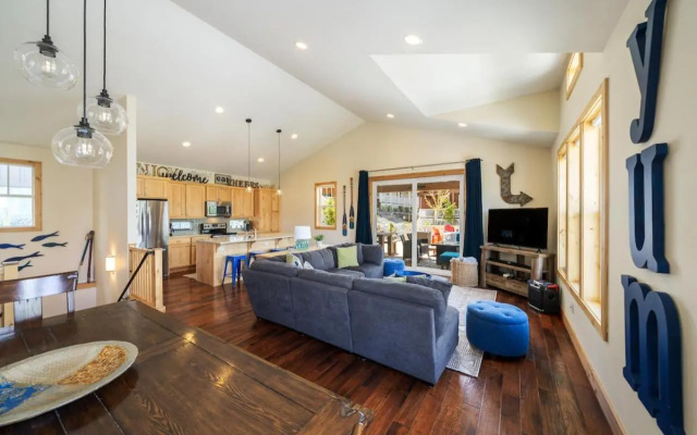 Lakeside Chelanigans #37