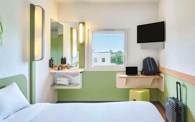 ibis budget Santeny