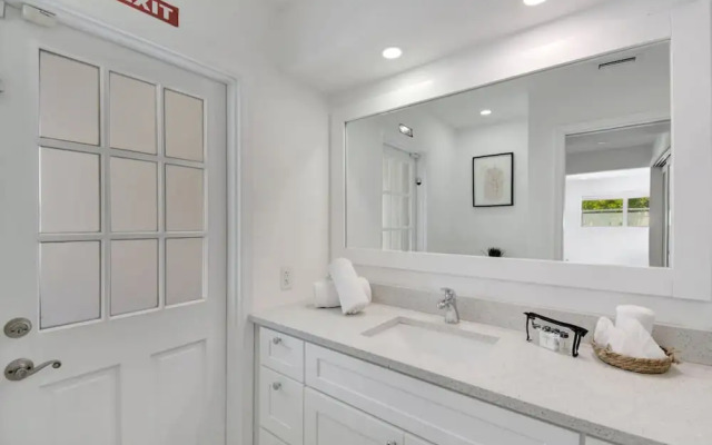 Florence Villa Heated Pool