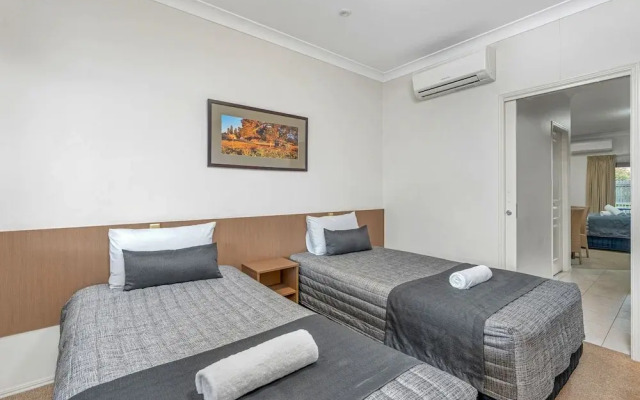 Comfort Inn Midlander Emerald