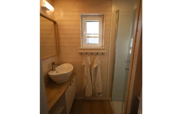 Houseboat Liliput Comfortable Holiday Residence