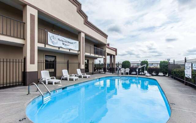 Econo Lodge