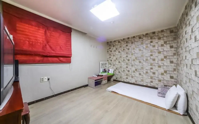 J Motel Gwangalli