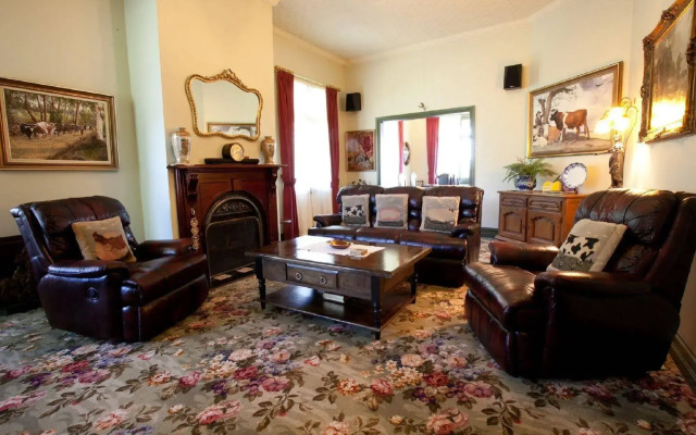 Wild Cattle Creek Estate